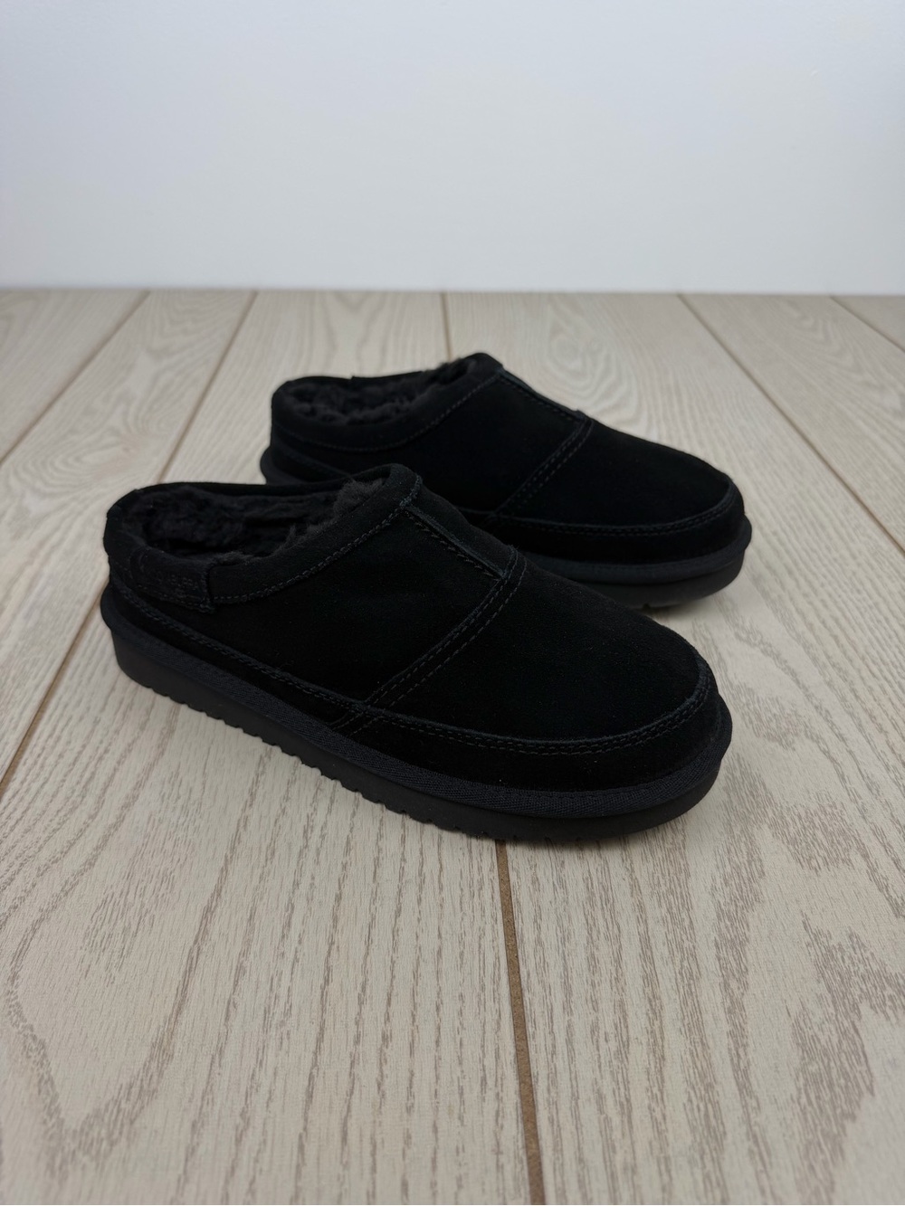 Koolaburra By UGG Women's Graisen Round-Toe Slip-On Cozy Slippers US6 Black $75